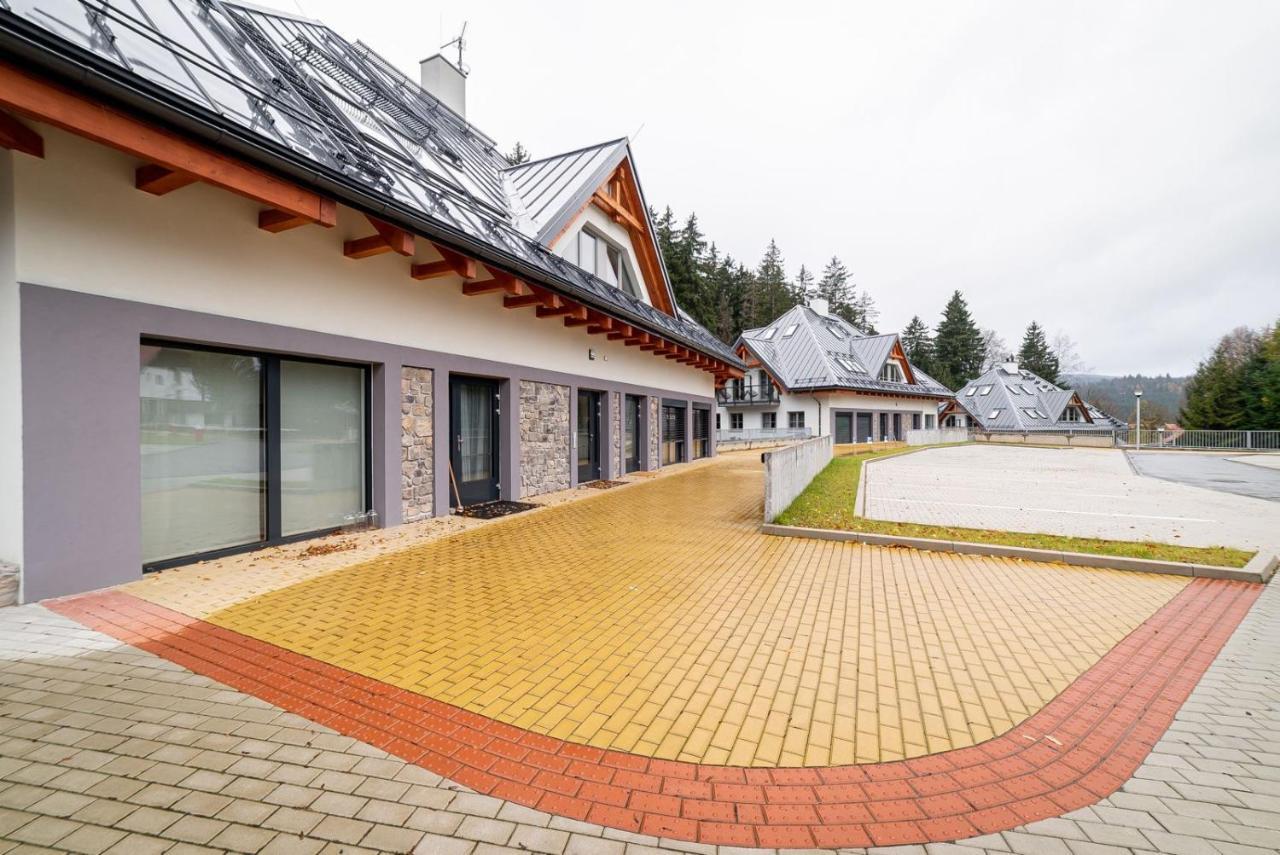 Trio Harrachov Apartment Exterior photo