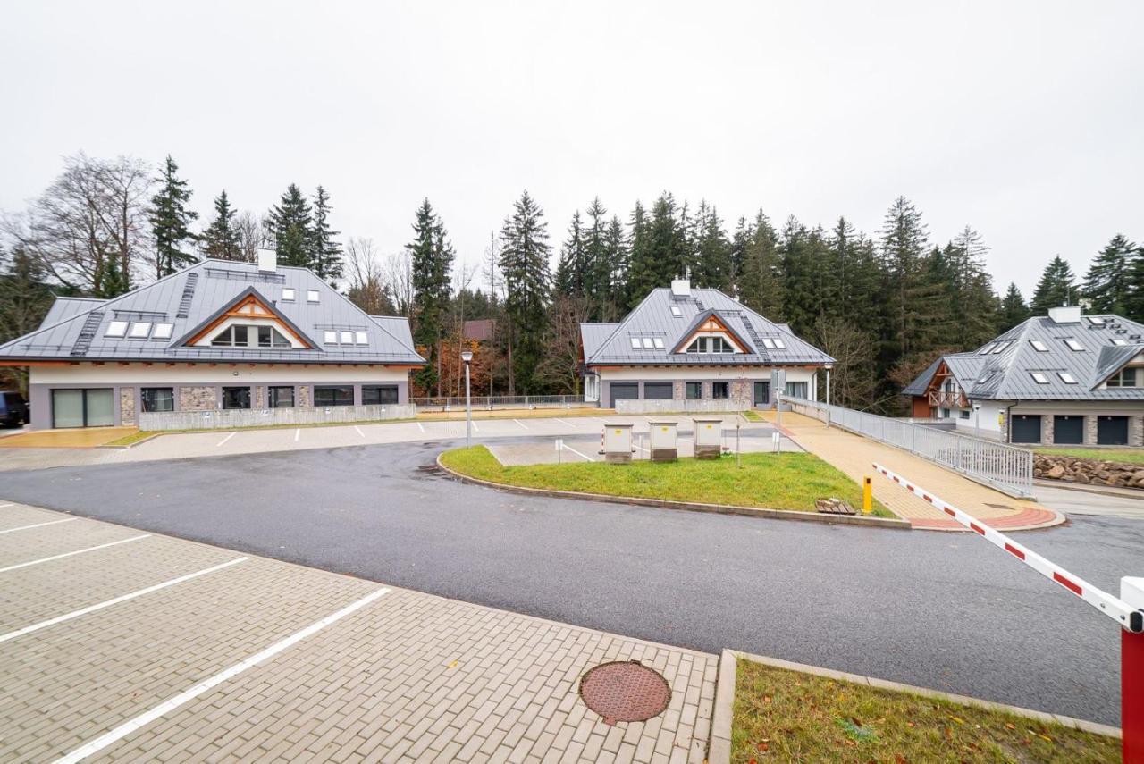 Trio Harrachov Apartment Exterior photo